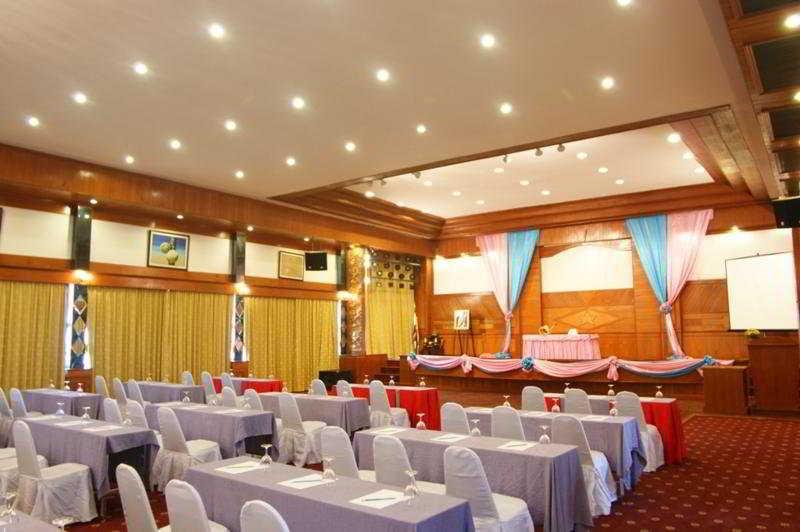 ホテル Jomtien Holiday パッタヤー エクステリア 写真