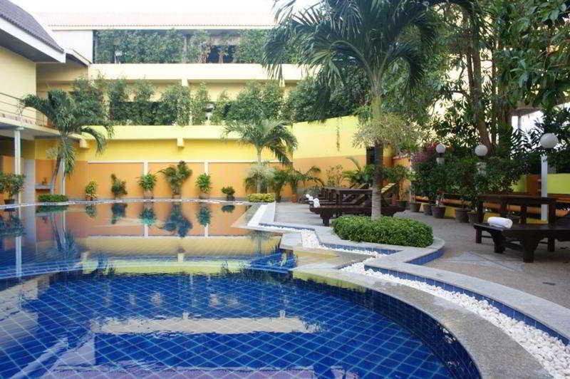ホテル Jomtien Holiday パッタヤー エクステリア 写真